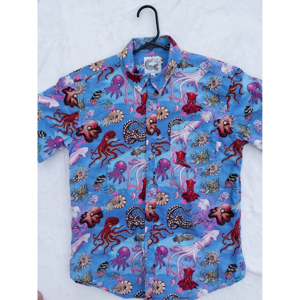 Crescent Creepers Vibrant Octopus Sea Creature Blue Button Up Shirt Mens S